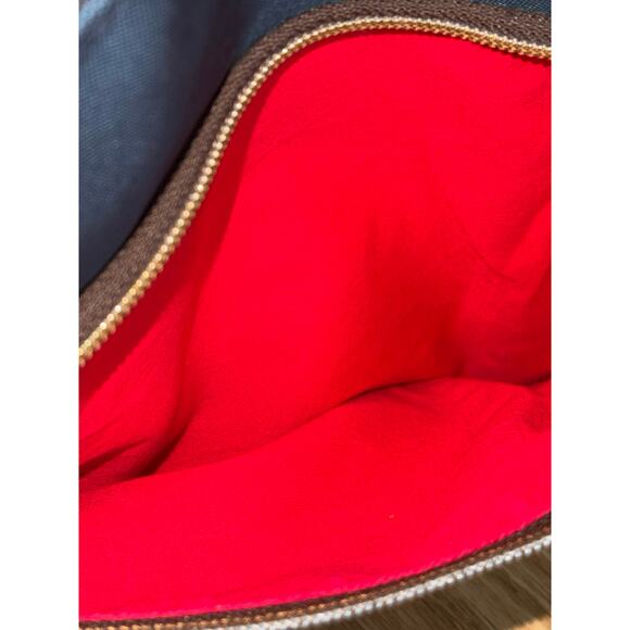 Dooney & Bourke navy nylon purse - Picture 7 of 7